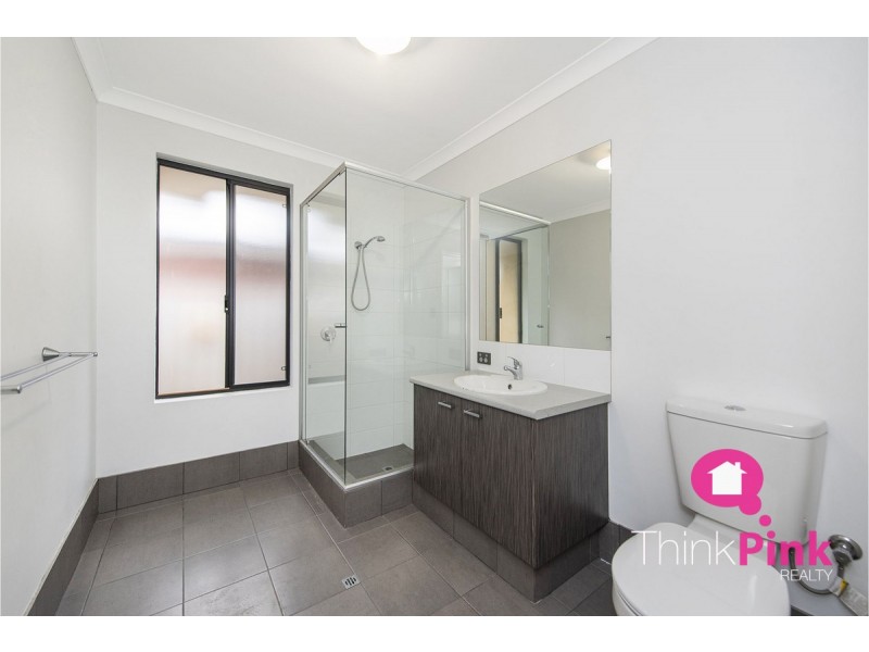 16B Reen Street, St James WA 6102