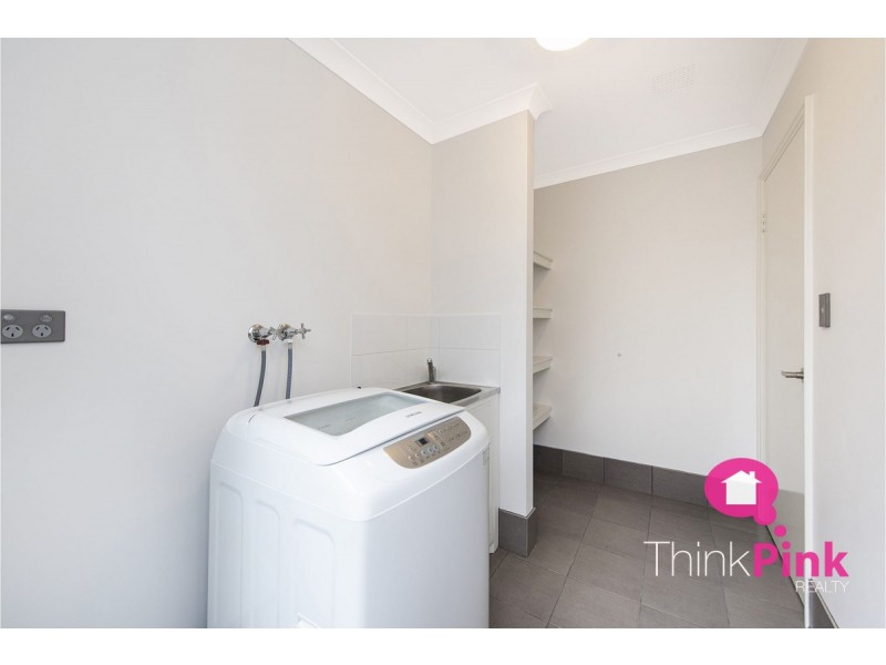 16B Reen Street, St James WA 6102