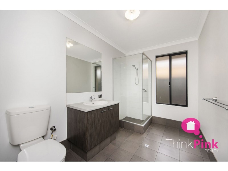 16B Reen Street, St James WA 6102