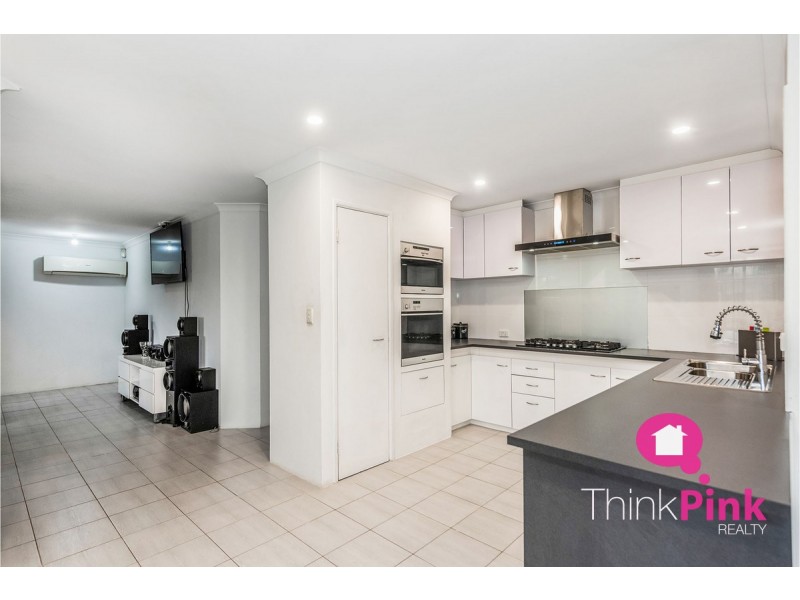 23 Kinghorn Place, Redcliffe WA 6104