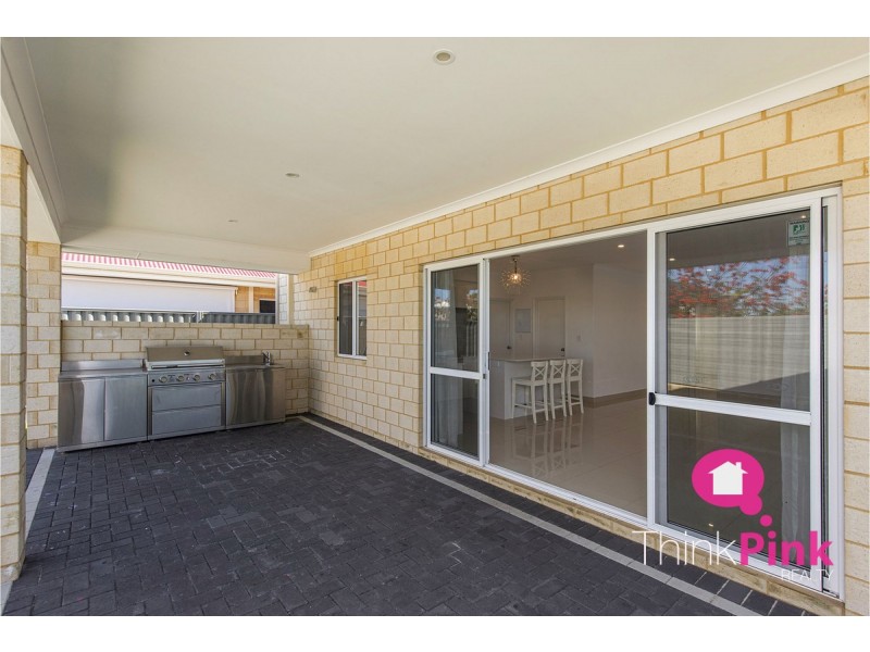 28 Sweetgum Way, Piara Waters WA 6112