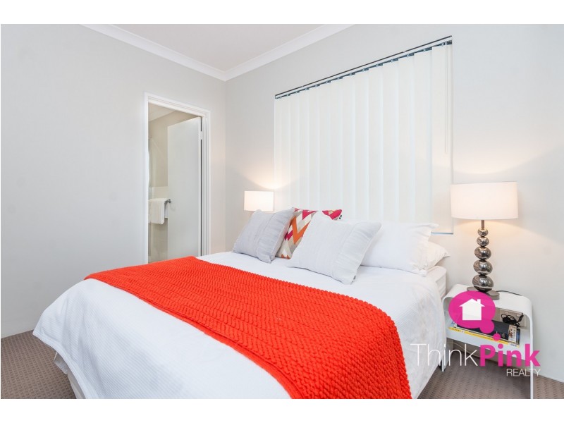 4/203 Belmont Avenue, Cloverdale WA 6105