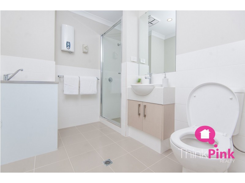 4/203 Belmont Avenue, Cloverdale WA 6105