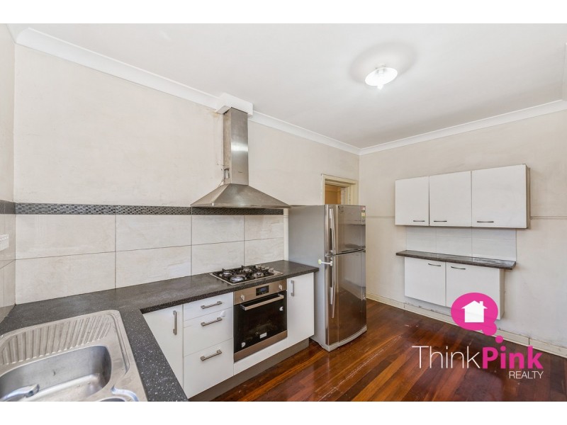 410 Berwick Street, St James WA 6102