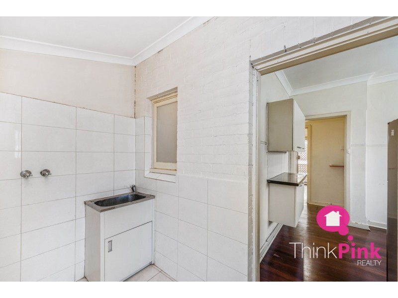 410 Berwick Street, St James WA 6102