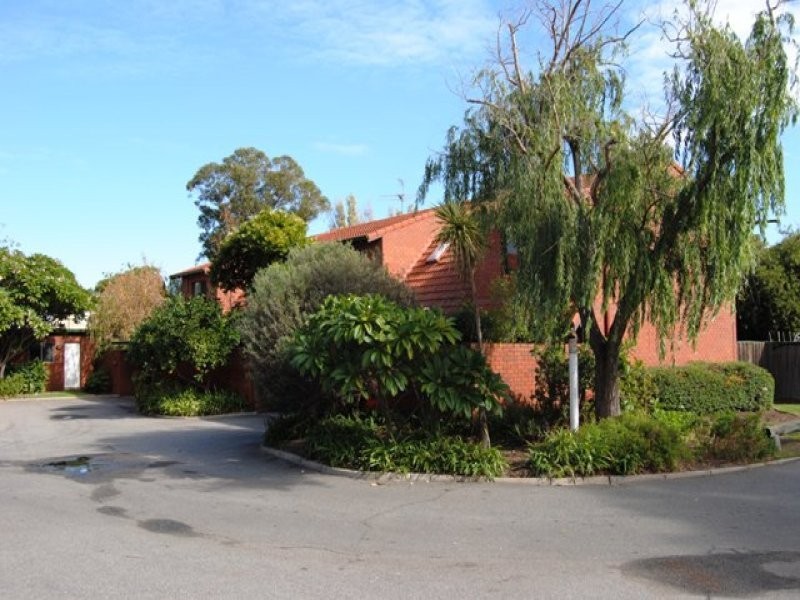 19 Telopea Lane, Wembley WA 6014