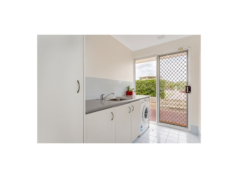 22 Caldera Close, Mindarie WA 6030