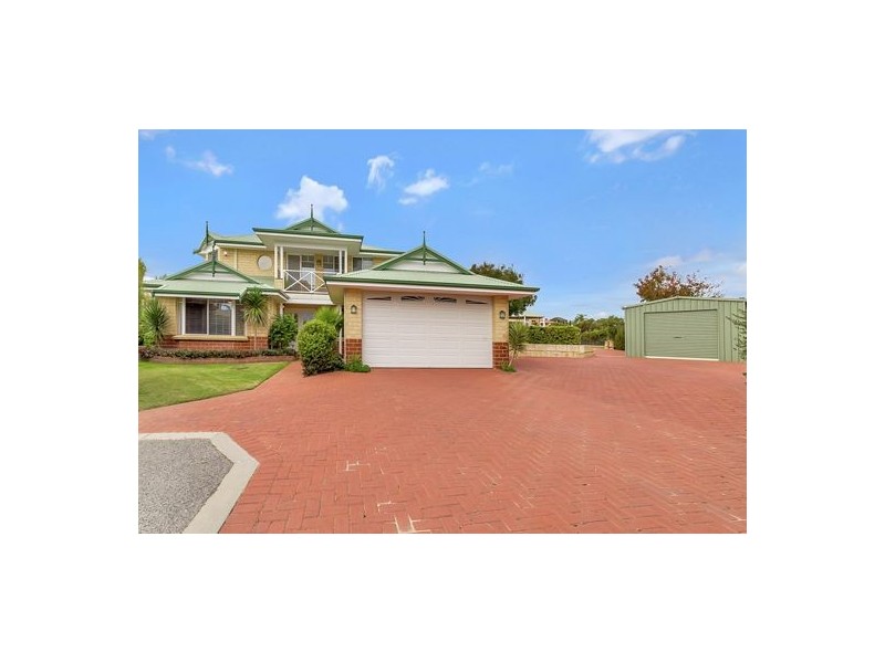 22 Caldera Close, Mindarie WA 6030
