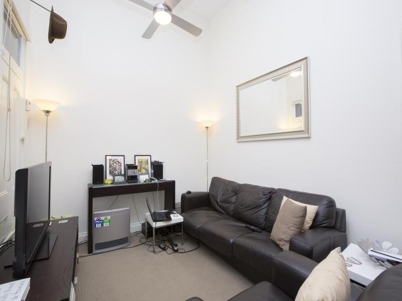 1B/396 South Terrace, South Fremantle WA 6162