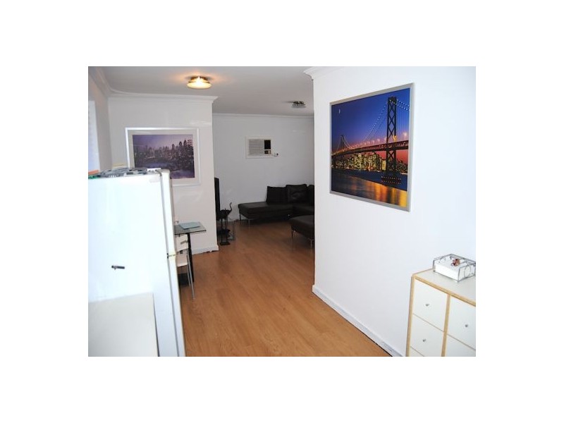 98B Cedric Street, Stirling WA 6021