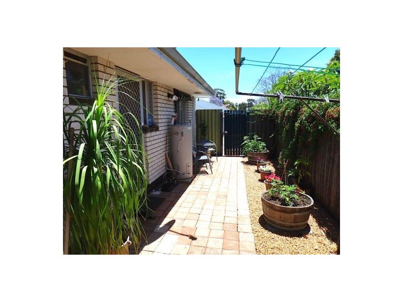 1/145 Leach Highway, Wilson WA 6107