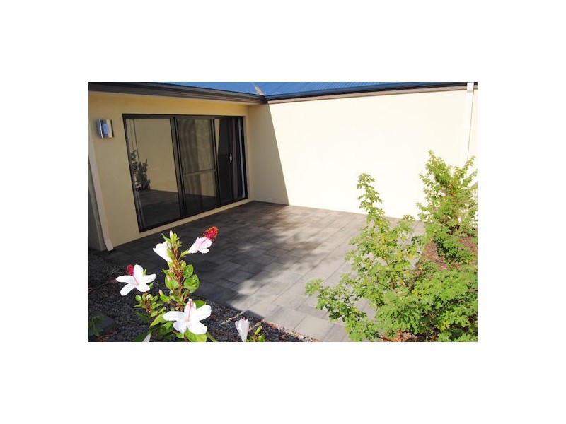 10/75 Hartfield Road, Forrestfield WA 6058