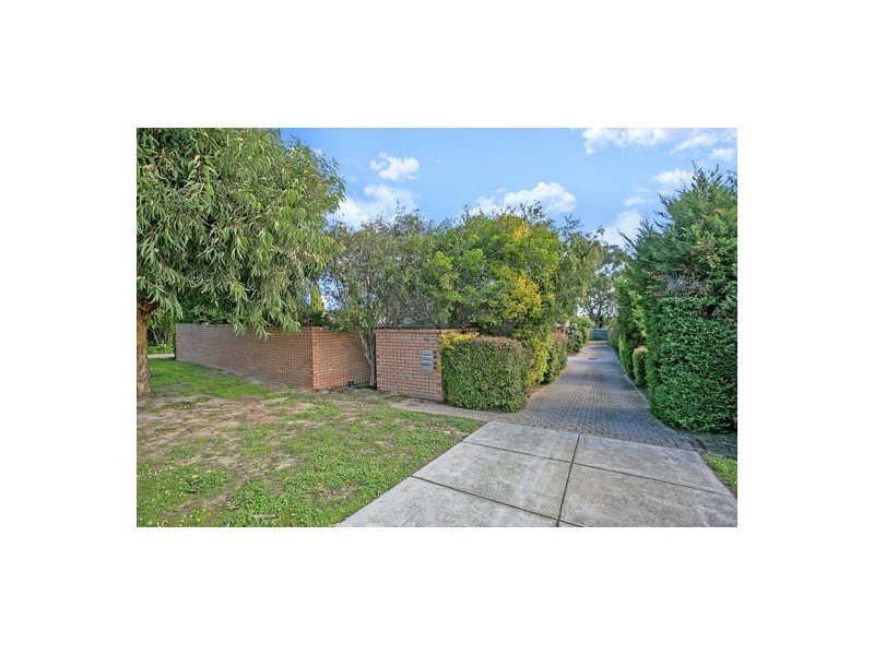 2/11 Collier Street, Balcatta WA 6021