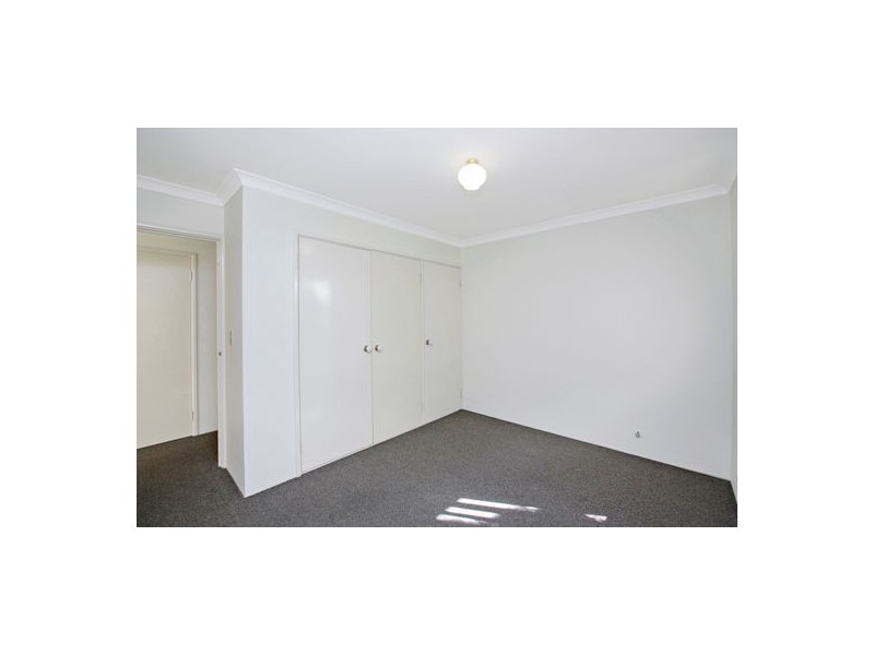 2/11 Collier Street, Balcatta WA 6021