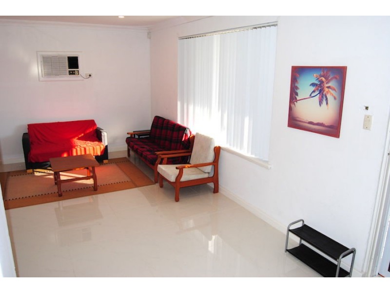 98B Cedric Street, Stirling WA 6021