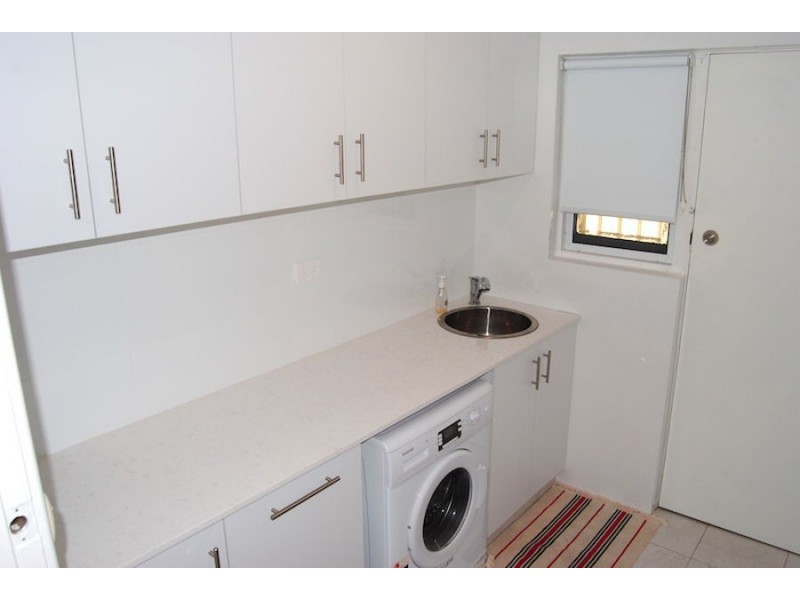 98B Cedric Street, Stirling WA 6021