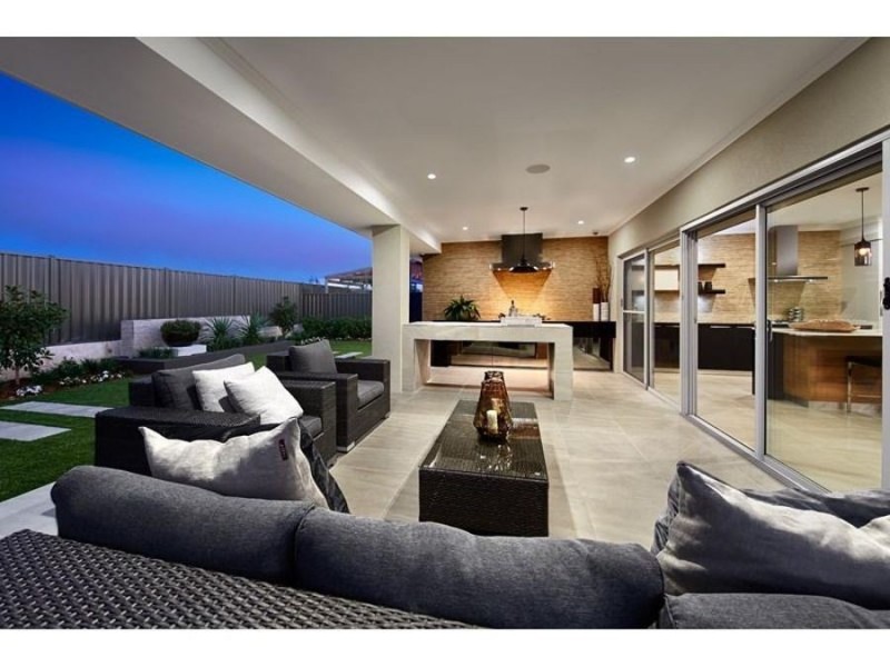 3 Longstaff Avenue, Alkimos WA 6038