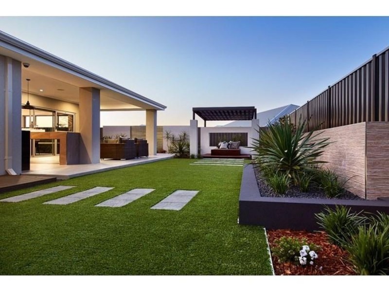 3 Longstaff Avenue, Alkimos WA 6038