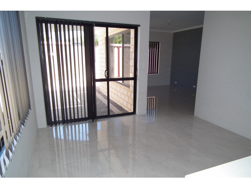 3/44 Russell Road, Madeley WA 6065