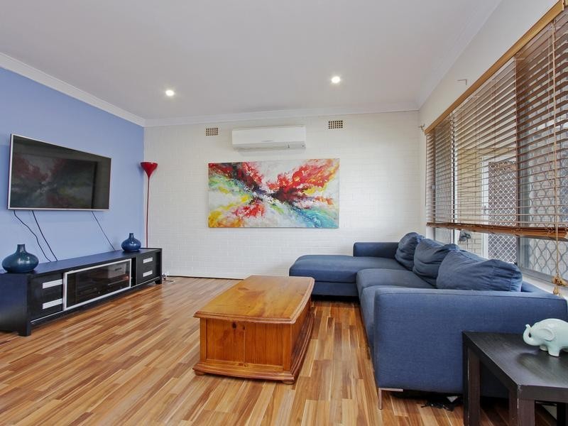 3/39-41 Delphine Ave, Dianella WA 6059