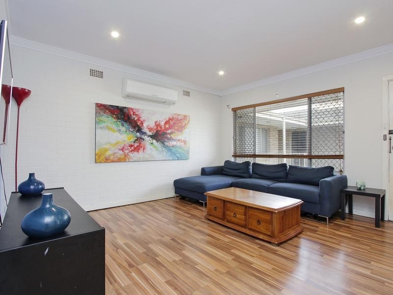 3/39-41 Delphine Ave, Dianella WA 6059