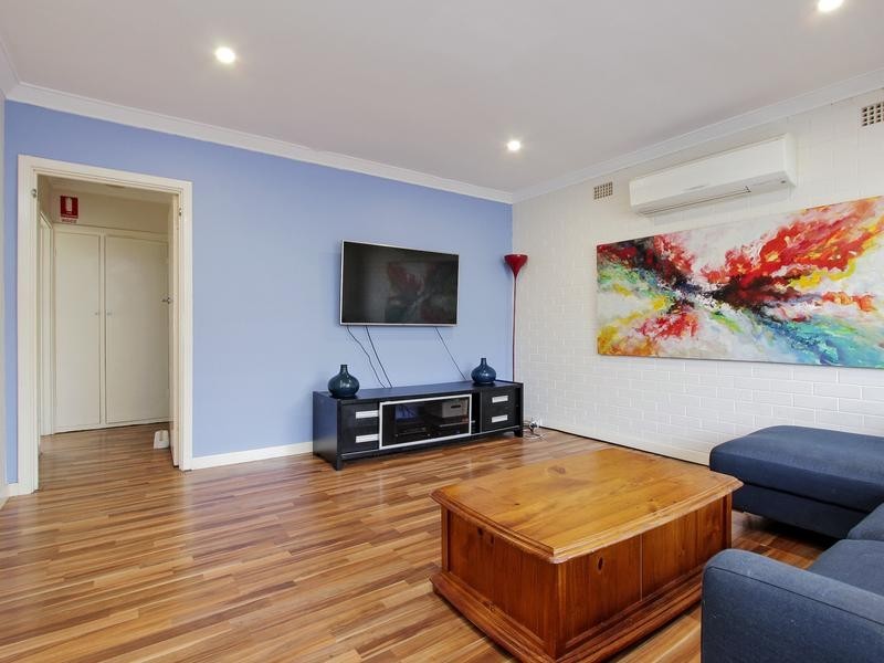 3/39-41 Delphine Ave, Dianella WA 6059