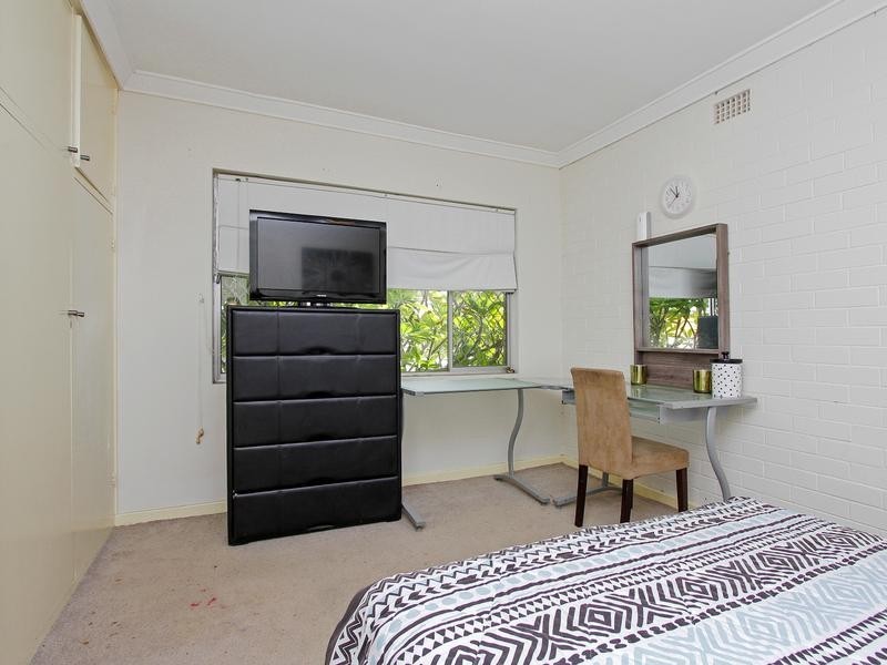 3/39-41 Delphine Ave, Dianella WA 6059