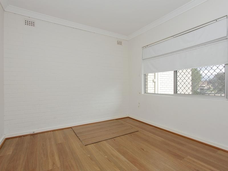 3/39-41 Delphine Ave, Dianella WA 6059