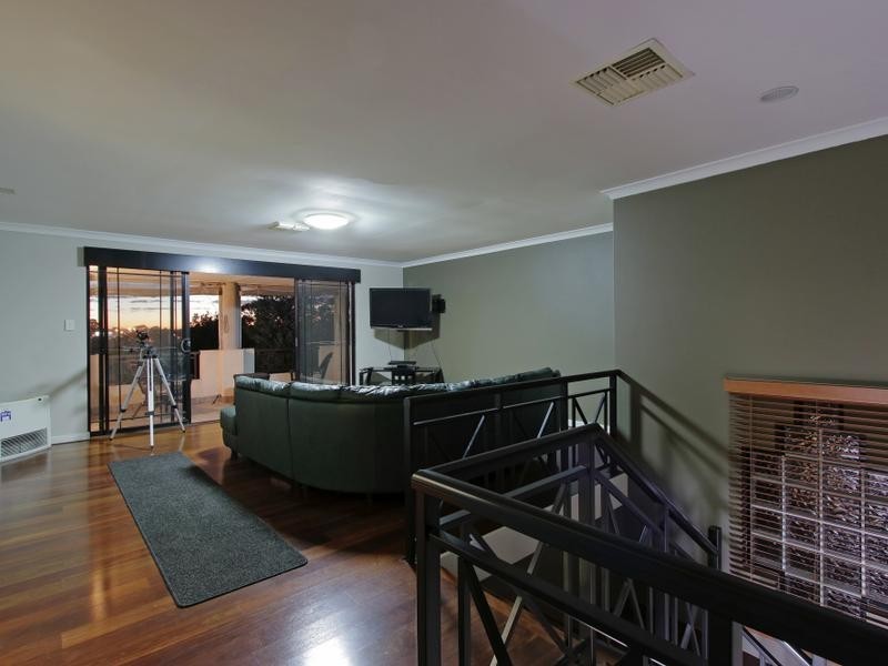 147 Coode St, Bayswater WA 6053