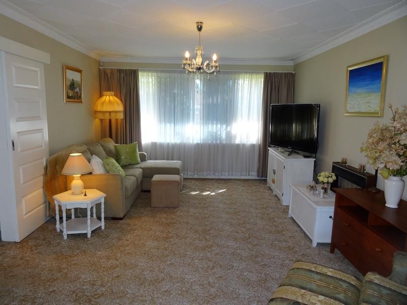 6 Ontario Rd, Dianella WA 6059