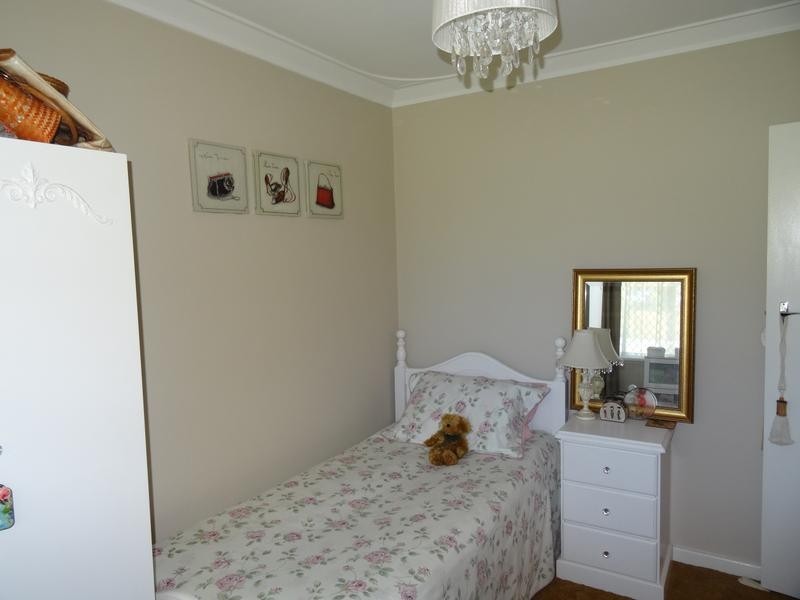 6 Ontario Rd, Dianella WA 6059