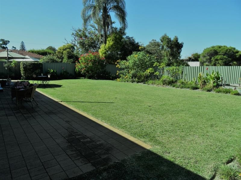 6 Ontario Rd, Dianella WA 6059