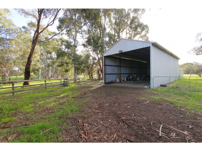 330 Paterson Road, Pinjarra WA 6208
