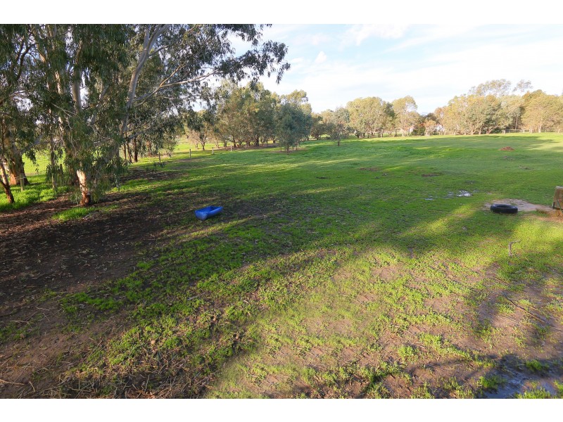 330 Paterson Road, Pinjarra WA 6208