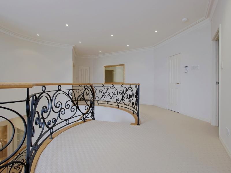 3 Ajana Way, Dianella WA 6059