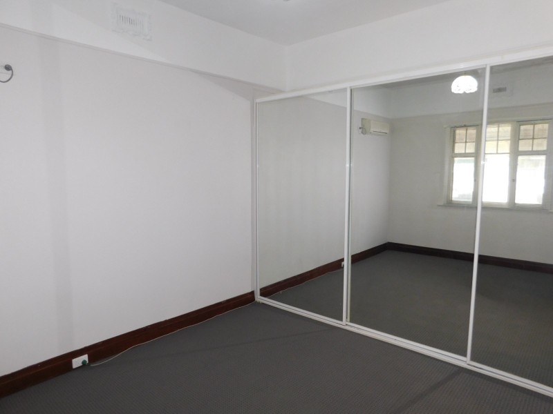 198 Berwick Street, Victoria Park WA 6100