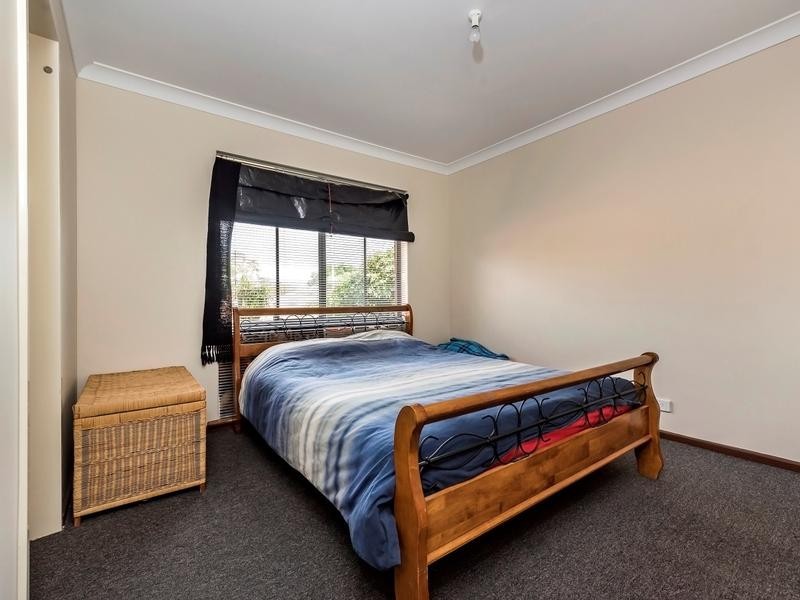 72 Allamanda Way, Forrestfield WA 6058