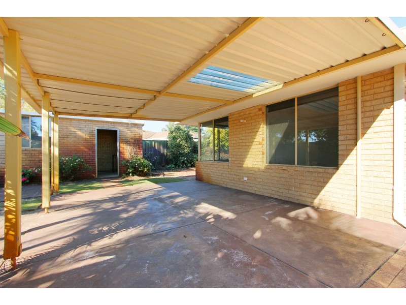 50 Wicks St, Eden Hill WA 6054