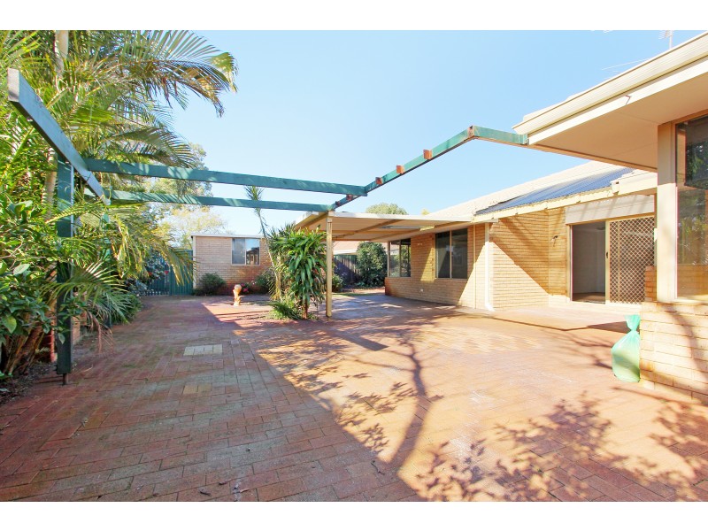 50 Wicks St, Eden Hill WA 6054