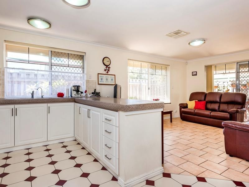 111B Whitfield St, Bassendean WA 6054