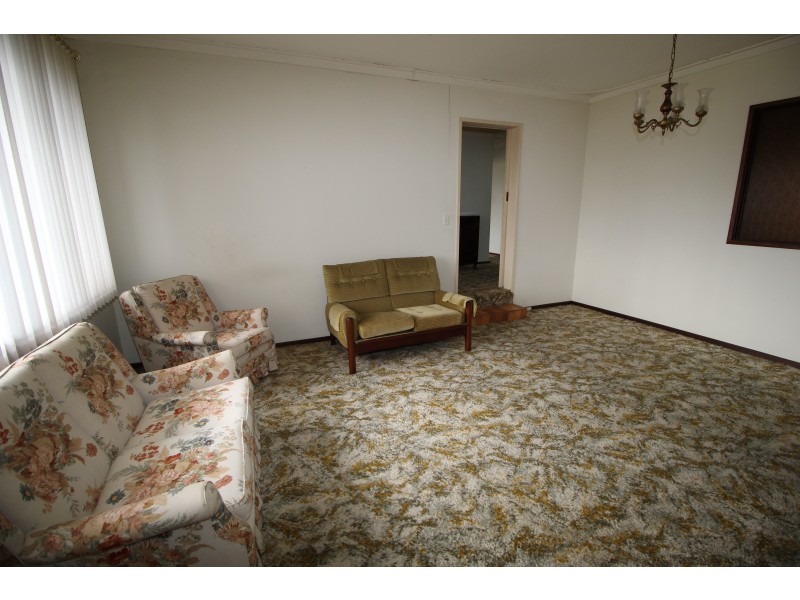 9 HANNABY STREET, Dianella WA 6059