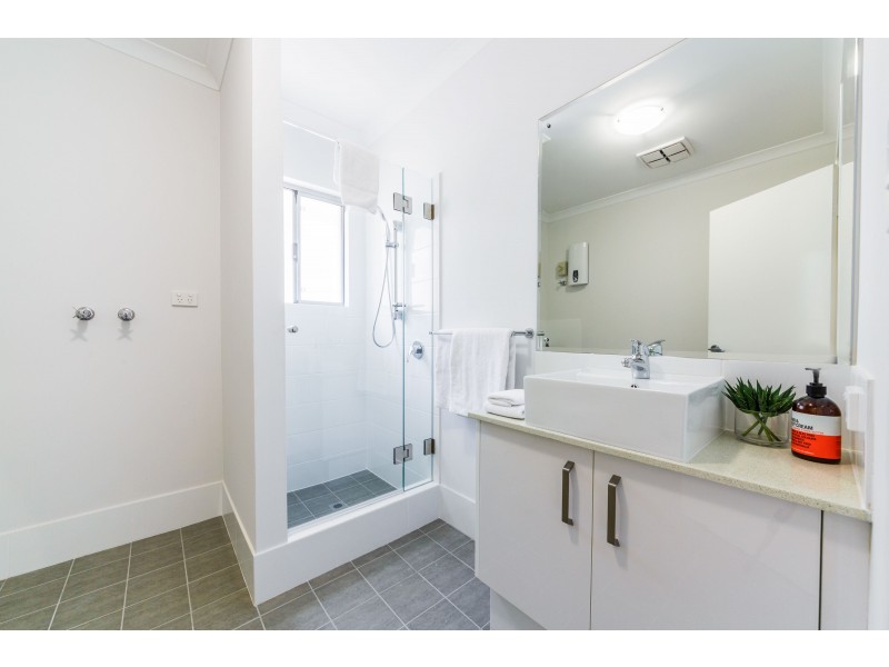 6/107 Odin Rd, Innaloo WA 6018