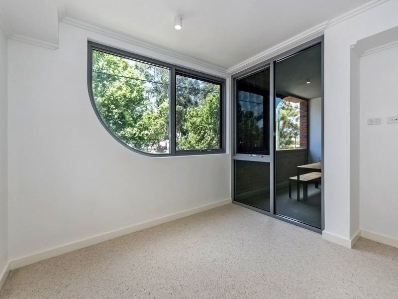 2/110 Terrace Road, Guildford WA 6055
