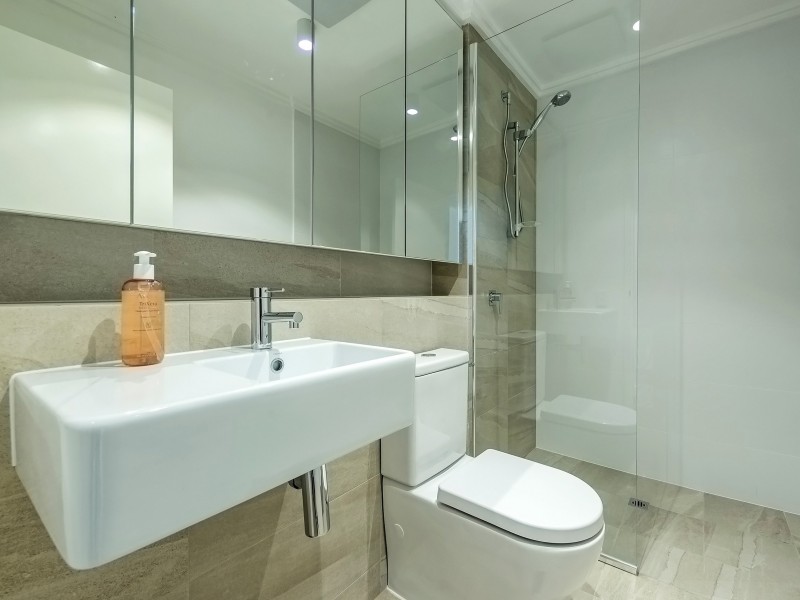 2/110 Terrace Road, Guildford WA 6055