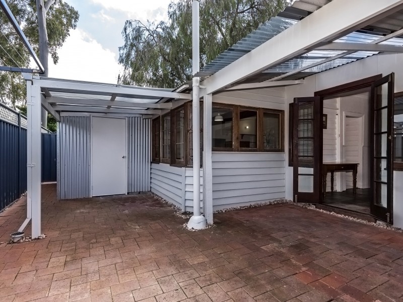 35 Lord Street, Bassendean WA 6054