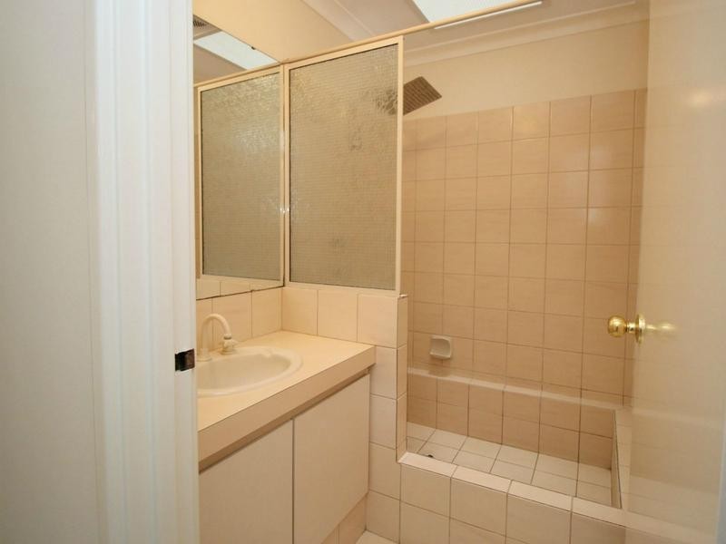 20/8 Garnsworthy Place, Bassendean WA 6054