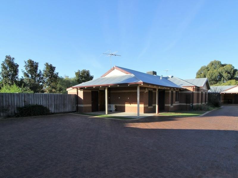 20/8 Garnsworthy Place, Bassendean WA 6054