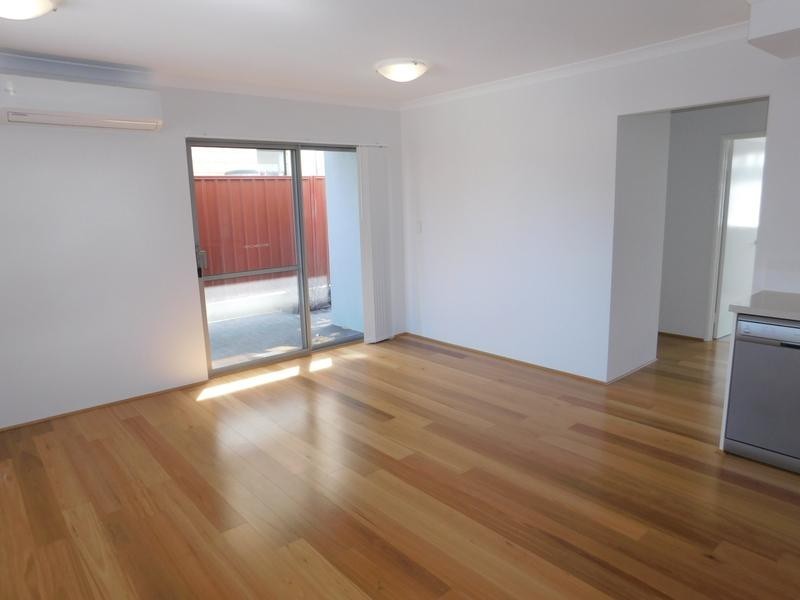 4/107 Odin Road, Innaloo WA 6018