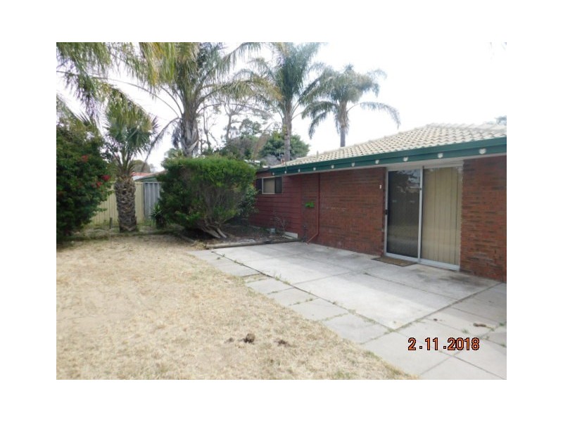 29 Girrawheen Avenue, Girrawheen WA 6064