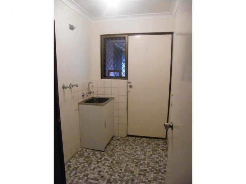 29 Girrawheen Avenue, Girrawheen WA 6064